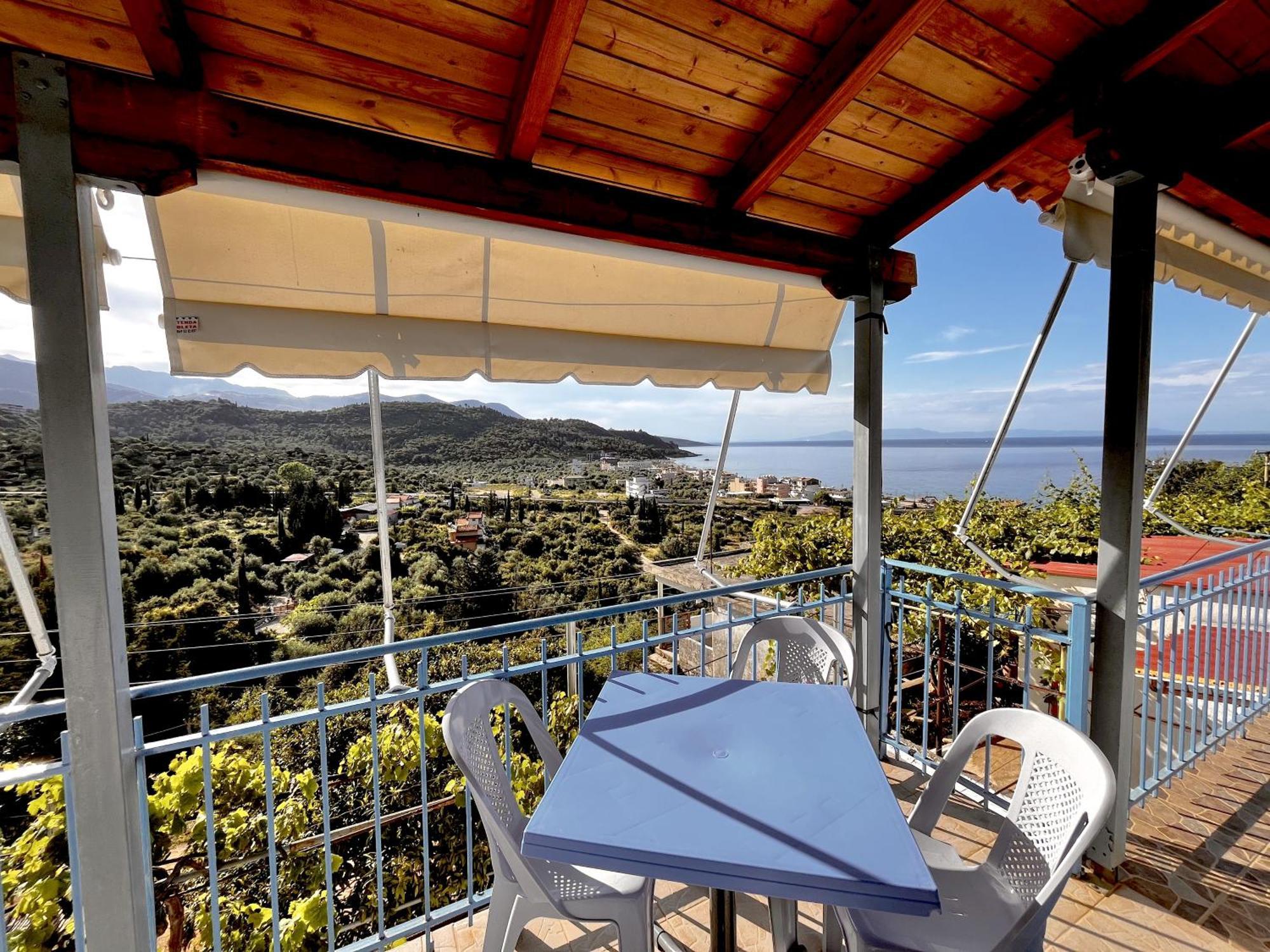 Sea Horizon House Alexis Hotel Himare Exterior photo