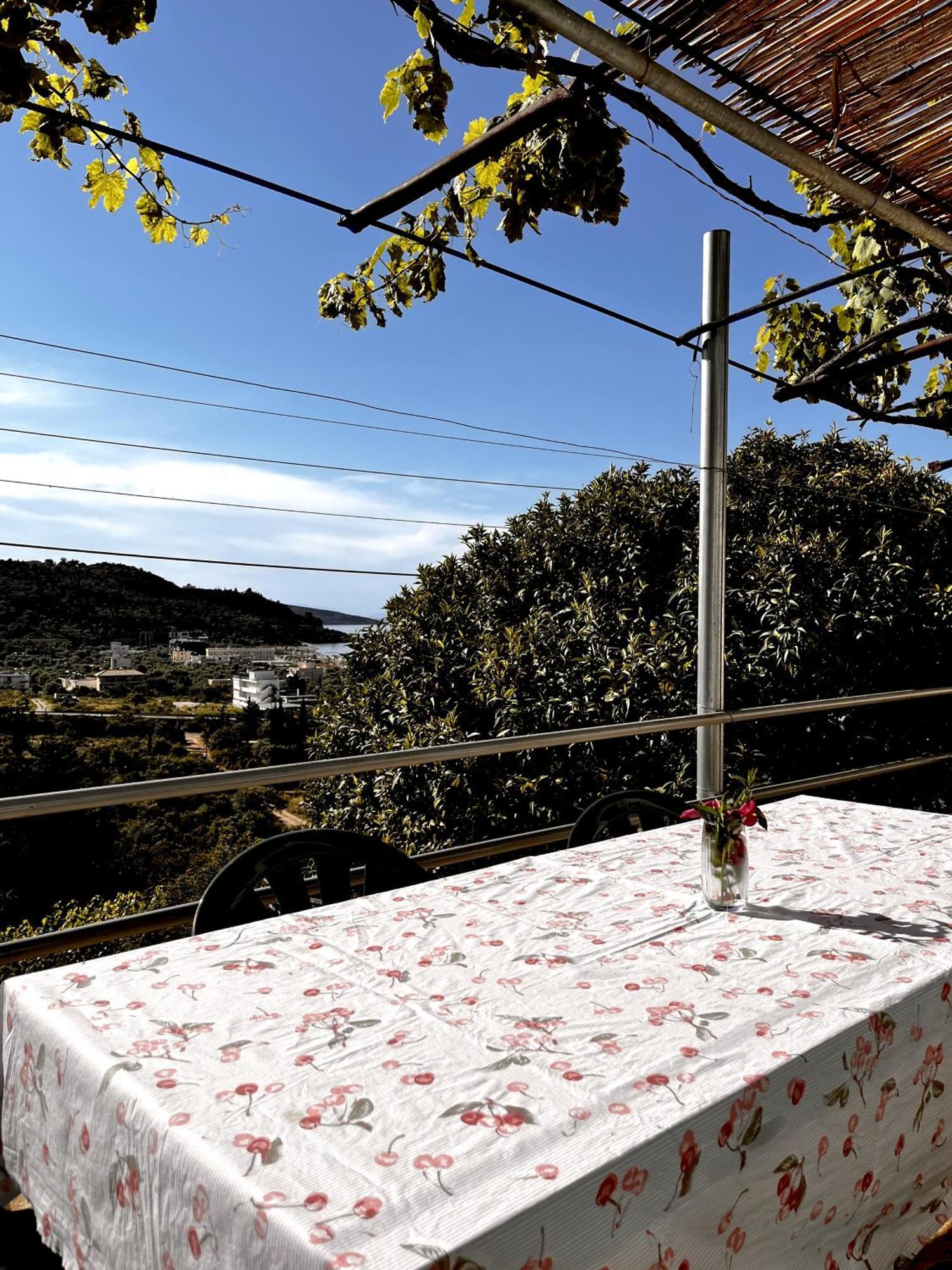 Sea Horizon House Alexis Hotel Himare Exterior photo